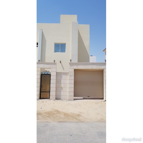 VILLA FOR SALE IN AL SAKAMA