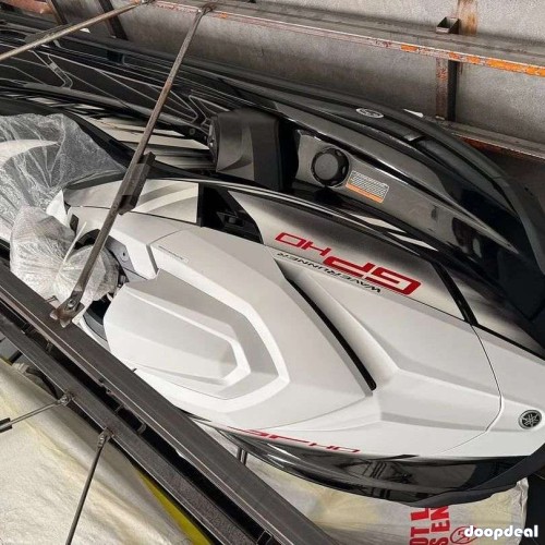 2024 Yamaha Waverunners GP 1.9 HO Jetski
