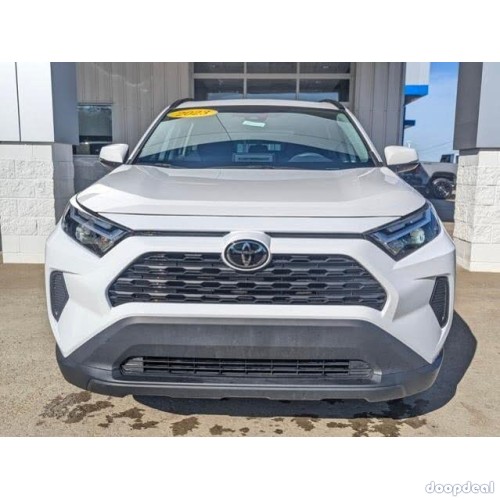 Selling My 2023 Toyota Rav4 XLE AWD
